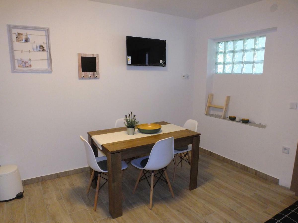 Apartmani Berno Starigrad Paklenica Luaran gambar