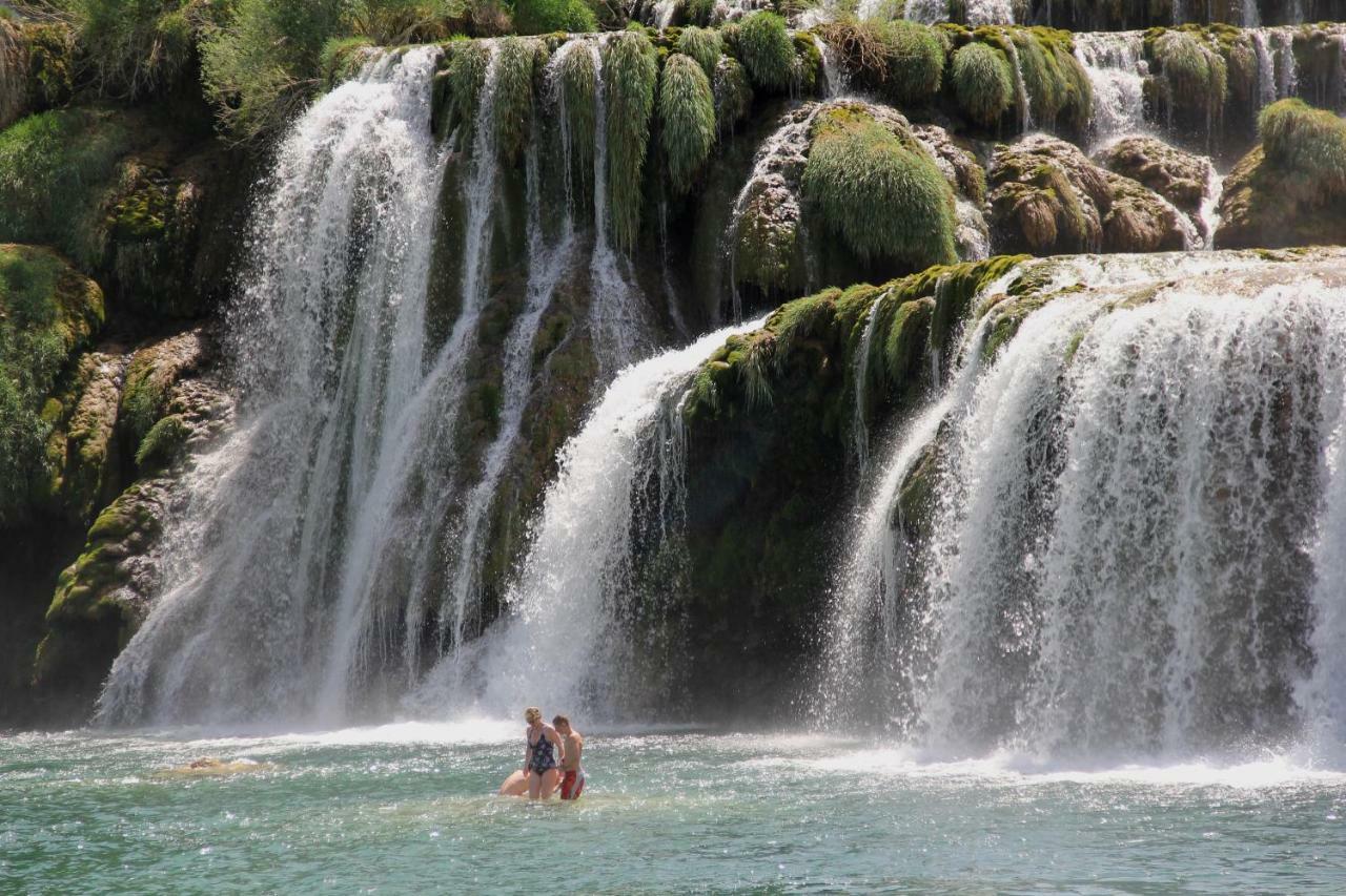 Apartmani Berno Starigrad Paklenica Luaran gambar